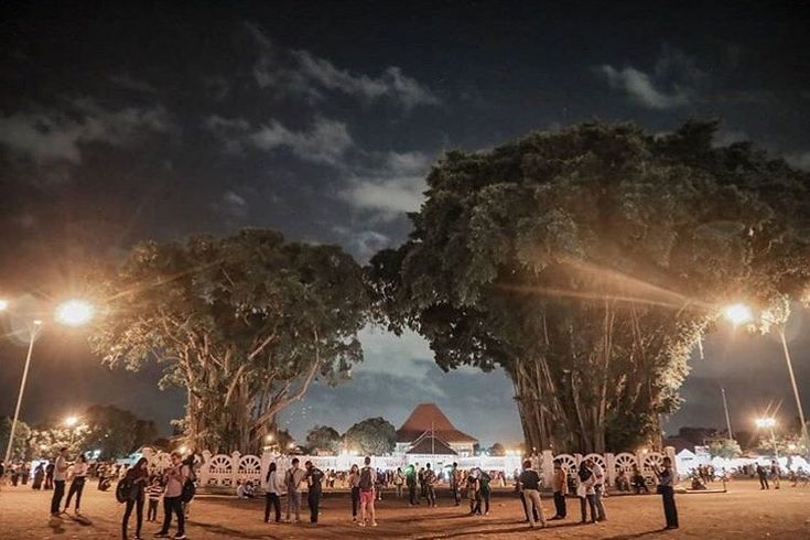 Menjelajahi Keindahan Alun-Alun Selatan Yogyakarta: Panduan Wisata yang Komprehensif