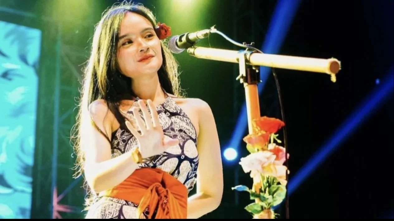 Fanny Soegi: Talenta Berkelas di Dunia Musik Indonesia